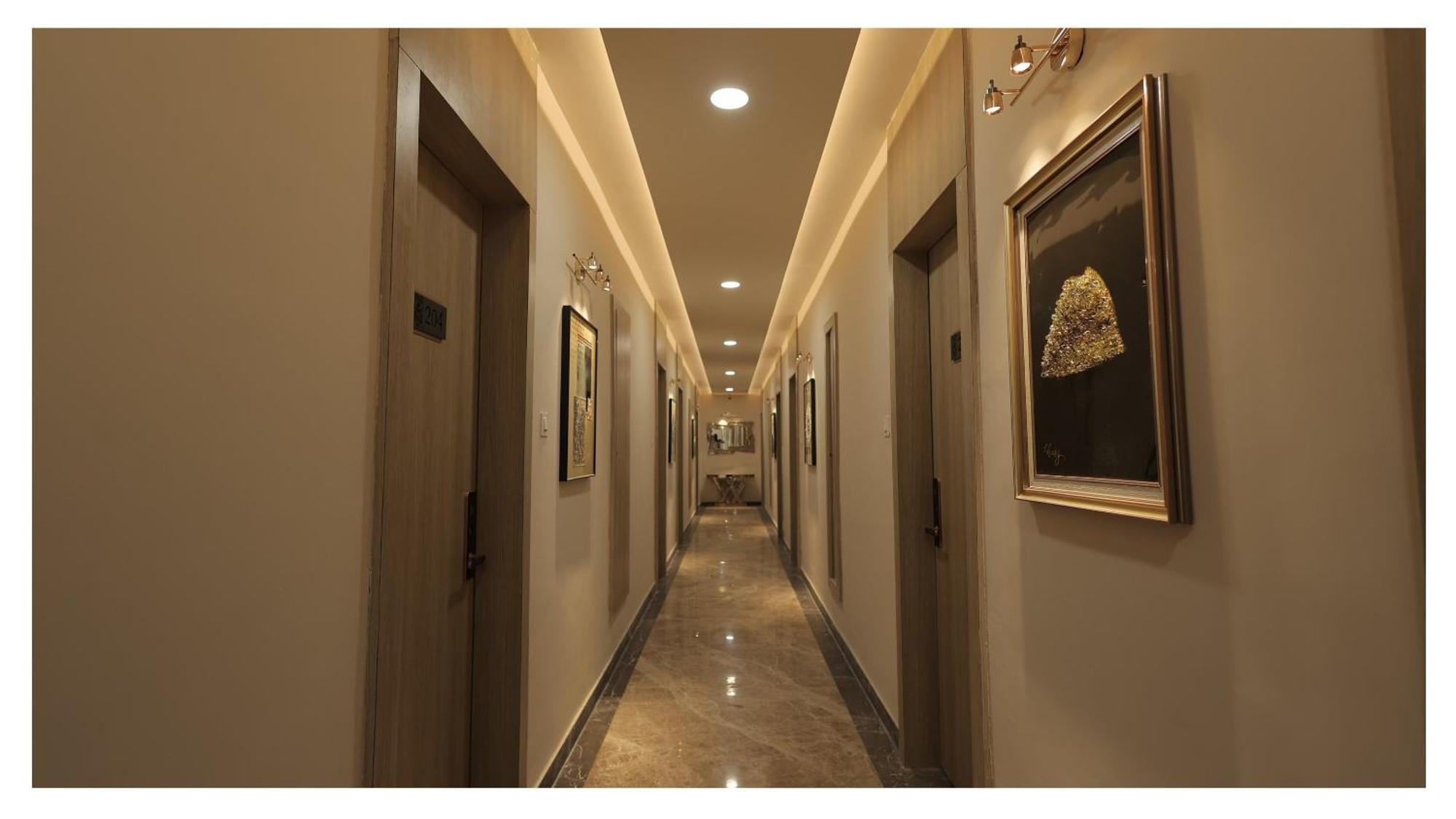 The Riverside Inn Vidisha Buitenkant foto