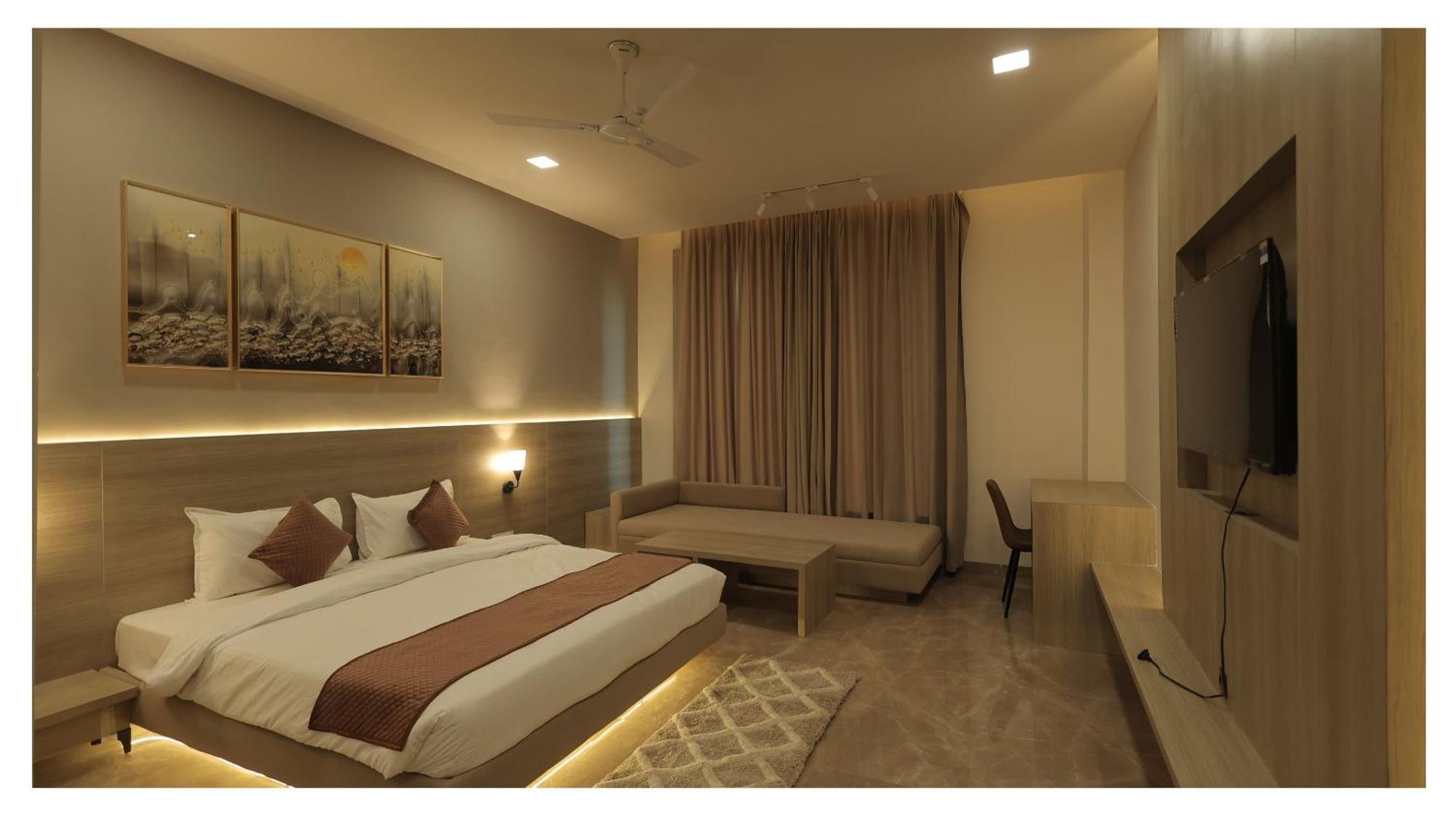 The Riverside Inn Vidisha Buitenkant foto